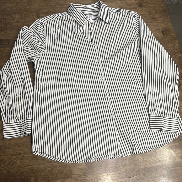 Pendleton button down with stripes size large - Picture 1 of 2